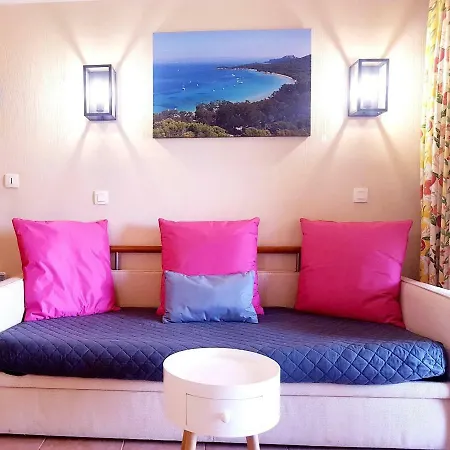 Apartment Les Ecrins De La Badine - Hameaux Hyères